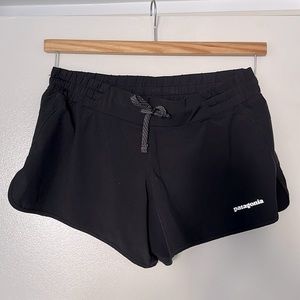 Patagonia black shorts size small